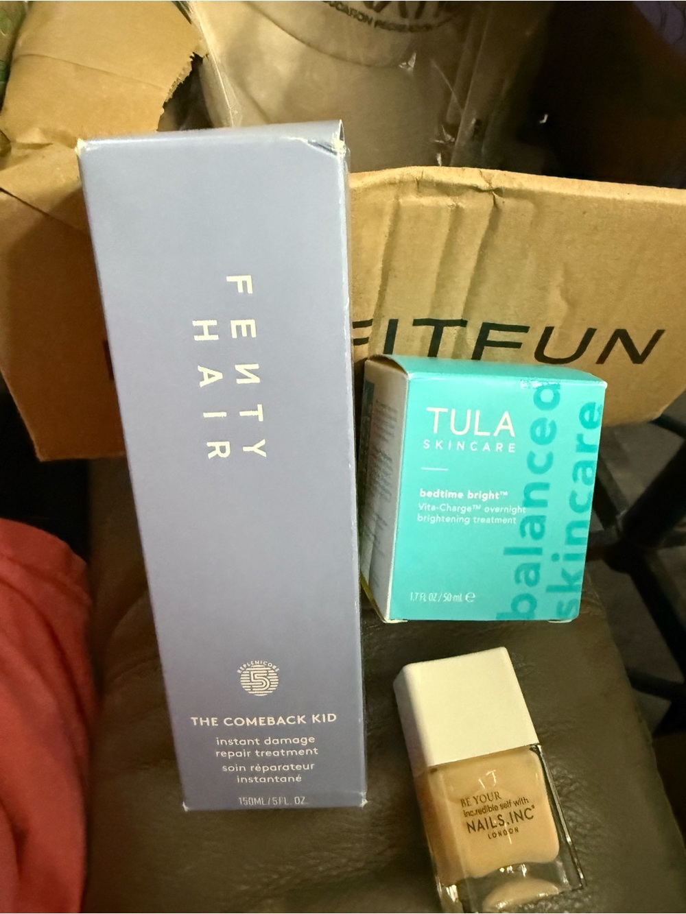 Beauty bundle. Fenty Hair Instant Damage Repair Treatment - Purple